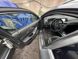 Infiniti Qx30 dalimis. Infiniti qx30 pure