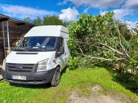 Ford Transit/Tourneo, turistiniai automobiliai