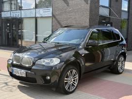 BMW X5, 3.0 l., off-road / crossover