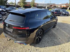 BMW iX, 77 кВт·ч, Внедорожник / Кроссовер