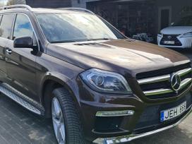 Mercedes-Benz GL350, 3.0 l., off-road / crossover