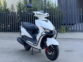 Yamaha Cygnus 49cc, mopēds / motorollers