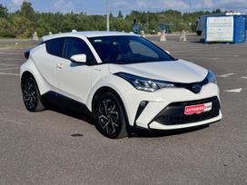 Toyota C-HR, 1.8 l., Внедорожник / Кроссовер