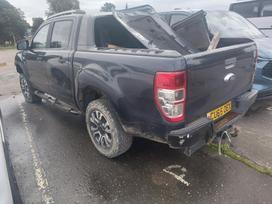 Ford Ranger dalimis. 3 2d automatas visa arba