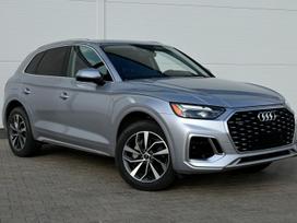 Audi Q5, 2.0 l., off-road / crossover