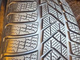 Pirelli SOTTOZERO 3, зимние 245/40 R20