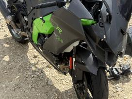 Kawasaki ZX/ZX-R (Ninja) 1000cc, sporta / superbikes
