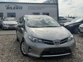 Toyota Auris, 1.8 l., Хэтчбек
