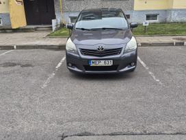 Toyota Verso, 2.0 l., vienatūris