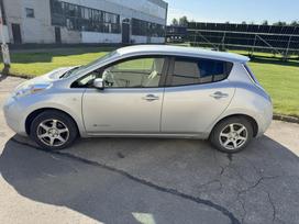 Nissan Leaf, Хэтчбек