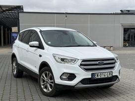 Ford Kuga dalimis. Variklis ir deze be
