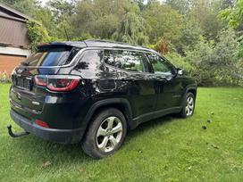 Jeep Compass, 1.6 l., off-road / crossover