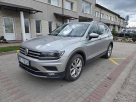 Volkswagen Tiguan, 2.0 l., off-road / crossover