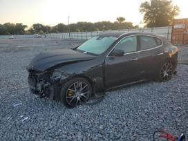 Maserati Levante Maserati levante luxury 3 0l