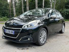 Peugeot 208, 1.2 l., hečbekas