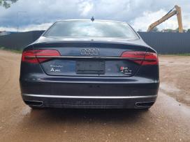 Audi A8, 4.0 l., sedanas