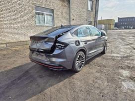 Skoda Enyaq dalimis. Elektrinis kablys wrs