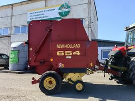 New Holland BR 654, presai