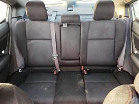 Subaru Impreza Wrx dalimis. Automobilis jau