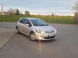 Toyota Auris, 2.0 l., hatchback