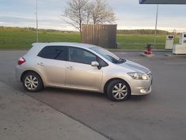 Toyota Auris, 2.0 l., hatchback