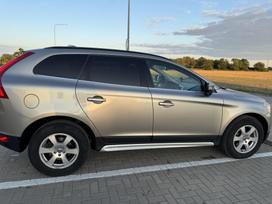 Volvo XC60, 2.4 l., visureigis / krosoveris