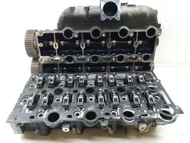 Chrysler Voyager, 90352046F, cylinder head
