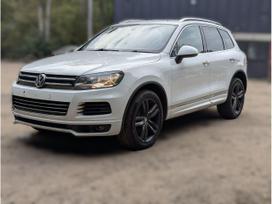 Volkswagen Touareg engine