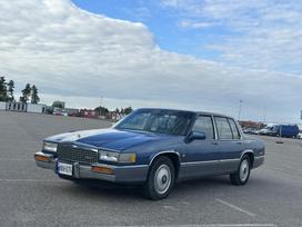 Cadillac DeVille, 4.5 l., Седан