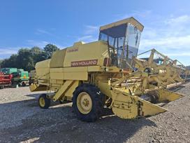New Holland 8030, kombaini