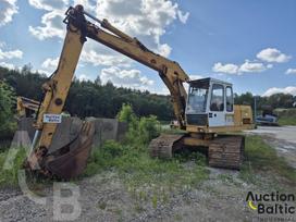 Liebherr R 902, excavator
