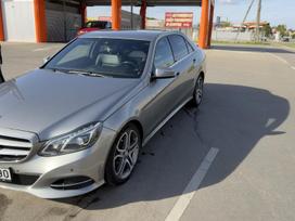 Mercedes-Benz E300, 3.0 l., Седан