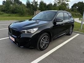 BMW iX1, 67 kWh, off-road / crossover
