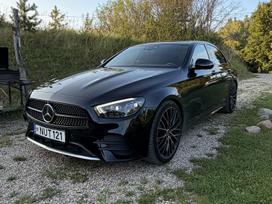Mercedes-Benz E220, 2.0 l., saloon / sedan