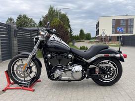 Harley-Davidson Low Rider 1750cc, kruīza / touring