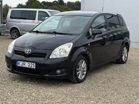 Toyota Corolla Verso, 2.2 l., Минивэн
