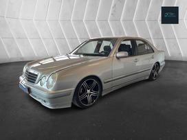 Mercedes-Benz E240, 2.4 l., Седан