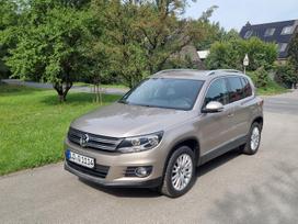 Volkswagen Tiguan, 1.4 l., Внедорожник / Кроссовер