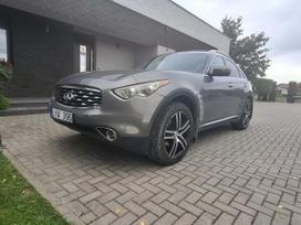 Infiniti FX35, 3.5 l., off-road / crossover