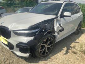 BMW X5, 3.0 l., off-road / crossover