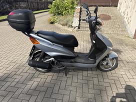 Yamaha Cygnus 125cc, motoroleriai / mopedai