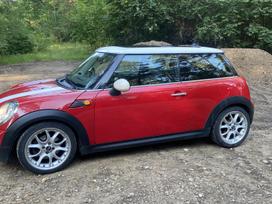 Mini Cooper, 1.6 l., hečbeks