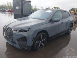 BMW iX, off-road / crossover