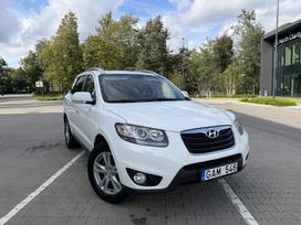 Hyundai Santa Fe, 2.2 l., off-road / crossover