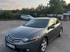 Honda Accord, 2.4 l., sedanas