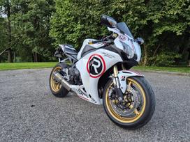 Honda Cbr, sportiniai / superbikes