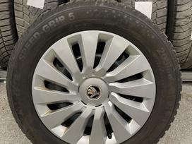 Skoda 5Q0601027BQ, стальные штампованные диски, R16