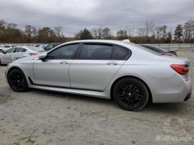 Bmw 750 Bmw g12 2016 metų usa modelis