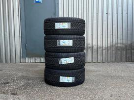 Goodyear ULTRAGRIP PERFORM. | 2025/39, winter 245/35 R20