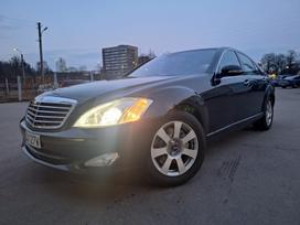 Mercedes-Benz S320, 3.0 l., saloon / sedan